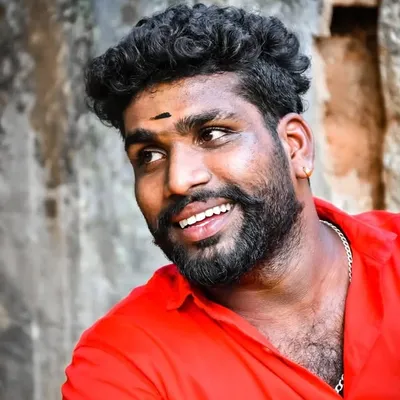 கருப்பின்_காதலன் 🖤🦋 profile