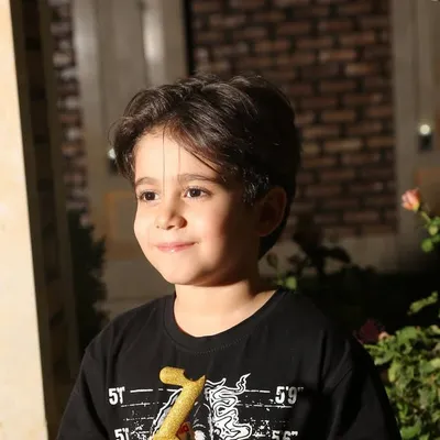 C.avash khan profile