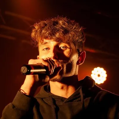 SKΞYS profile