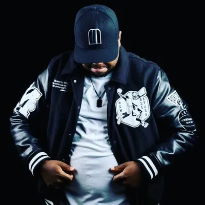 Skhumba profile