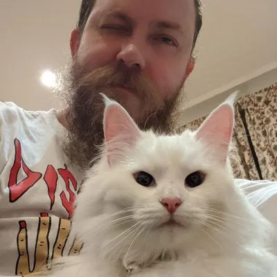 Travis and Sigrid profile