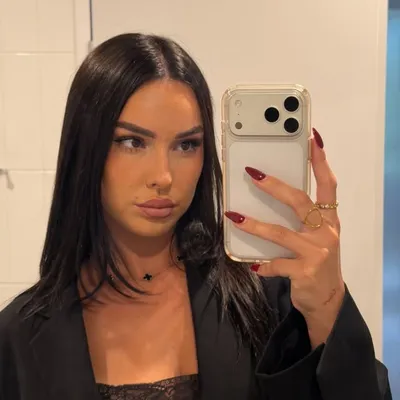 SKYE CLEMENTS profile