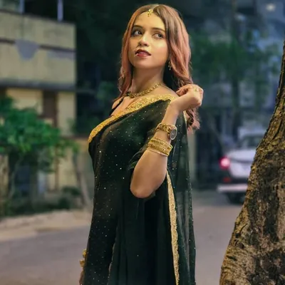 Upama Dhar🍷 profile