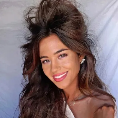 Sᴏʟᴇ̀ɴᴇ Sʀɴɢ 🧜🏽♀️ | ғᴀsʜɪᴏɴ ᴅɪᴀʀʏ profile