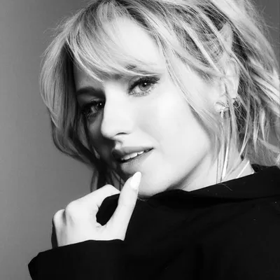 Sloane Avery profile
