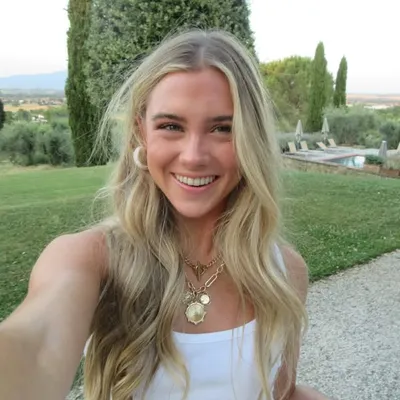 Sloane Vosen profile