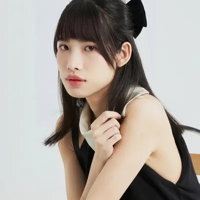 月月_張馨月🌻 profile