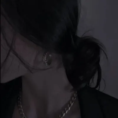 Lovely S profile