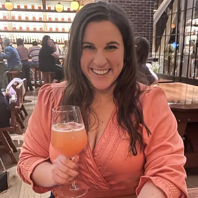 Allison | Eat • Drink • Travel profile