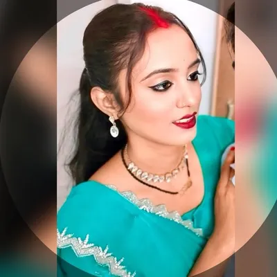 Snaya chauhan profile