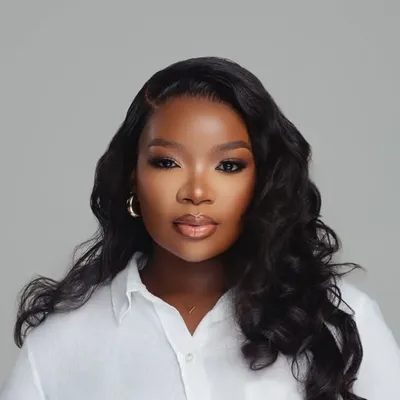 Sne Mthembu profile