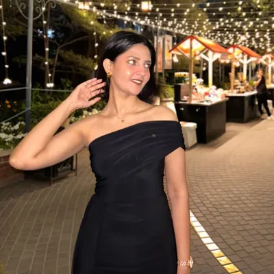 Sneha🇮🇳 || Travel⛰️ || Fashion💄 profile