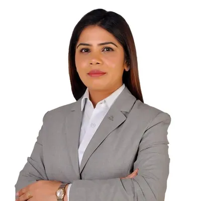 Dr Meenakshi Kalra profile