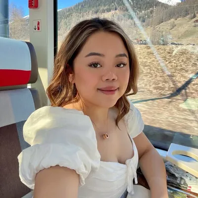 SOFIA CARMELA profile