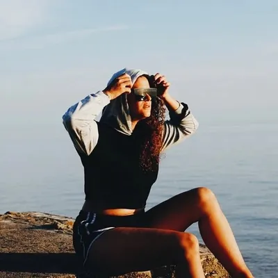 SOFI ELLIOT profile
