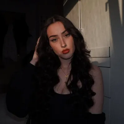 sofie ❥ profile