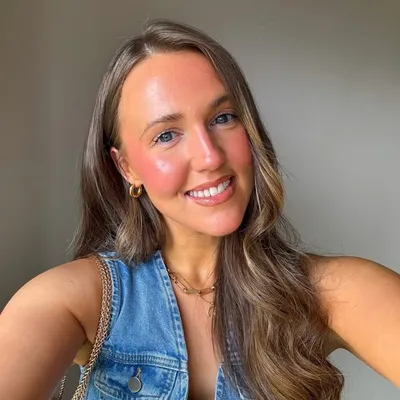 Sofy Dobson profile