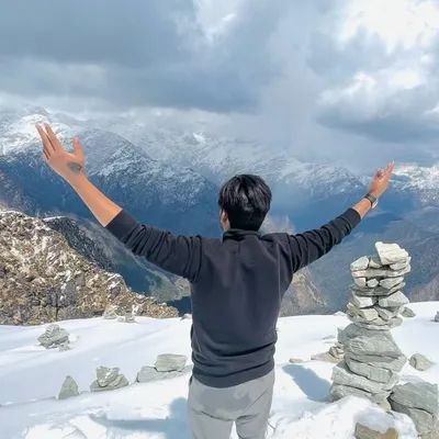 Sohit hindu ๐ฉ profile