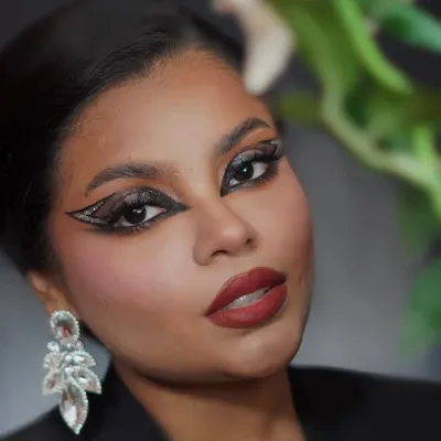 SOLANGE || BEAUTY CREATOR • MAKEUP ARTIST profile