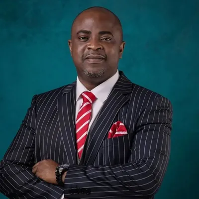 Olusola Osunmakinde profile