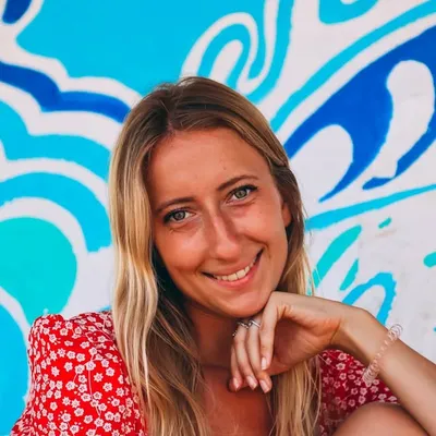 Hanna • Travel & Mum Life profile