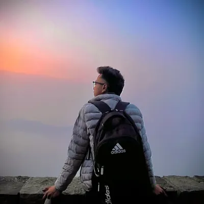  Sole Chaitanya profile