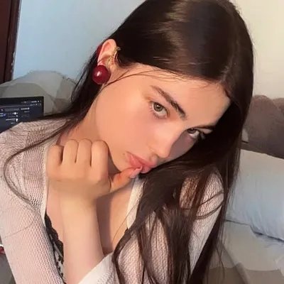 alina profile
