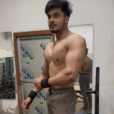 Somil Swarnkar profile