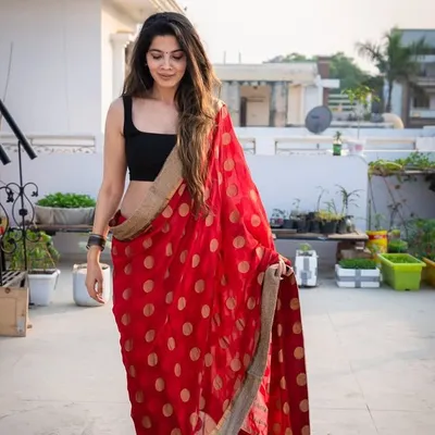 Sonakshi profile