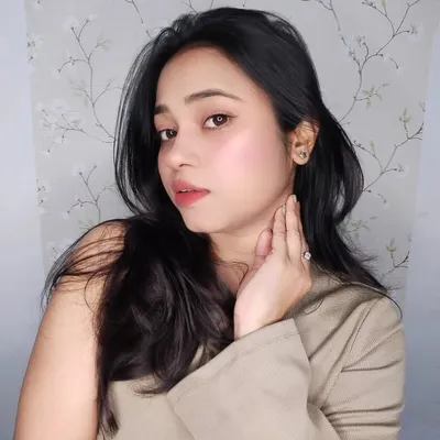 Sonakshi Srivastava profile