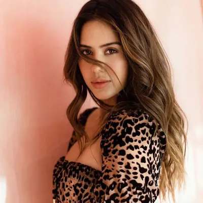 Sonam Bajwa Fanpage. profile