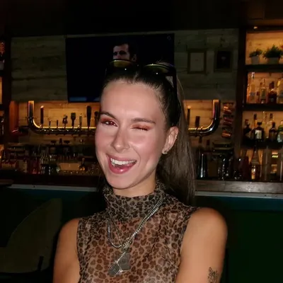 B O B B Y ๐ต๐ฑ profile