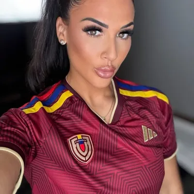 Sonia María profile