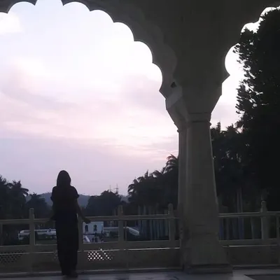 Sonia Rathore profile