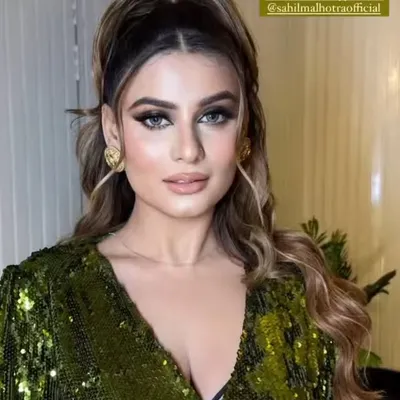 SONNALI BAHUGUNA profile