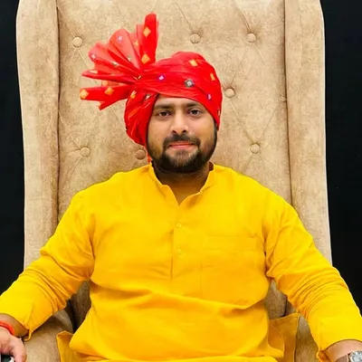 Sooraj Prakash Srivastava (सूरज प्रकाश श्रीवास्तव) profile