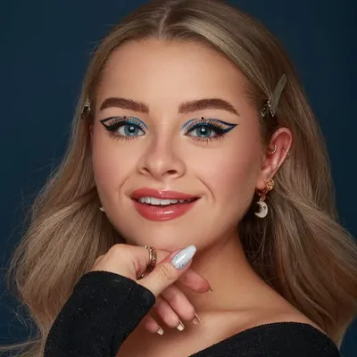 Sophie profile