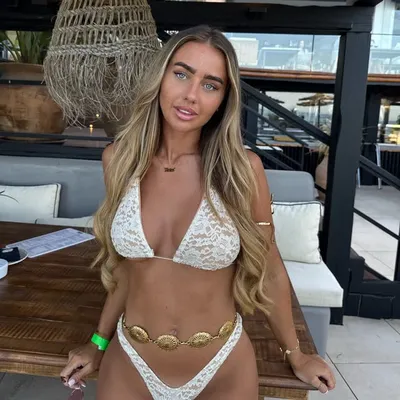 Sophie Holley profile