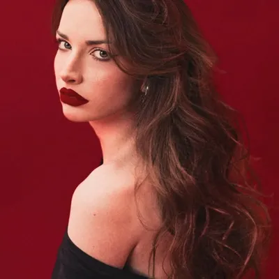 Modern Persephone profile