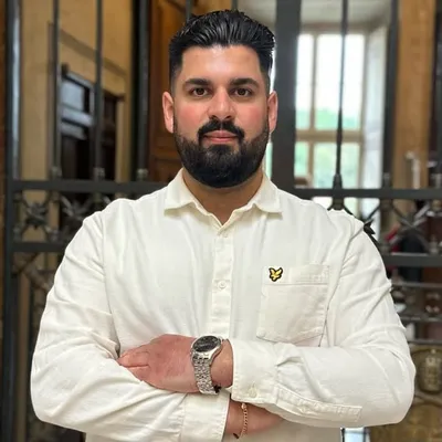 Sorosh Padjand profile