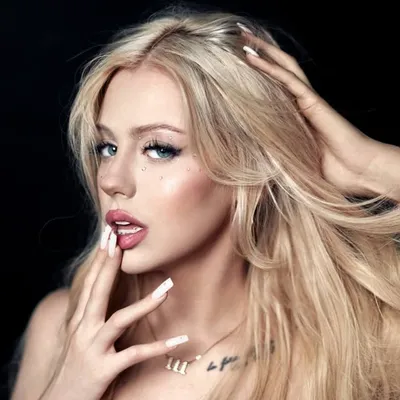 GiGi profile