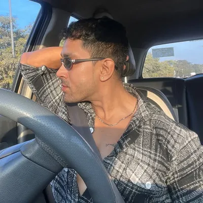 Sourav D Roy profile