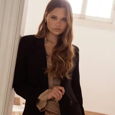 Monique Souza profile