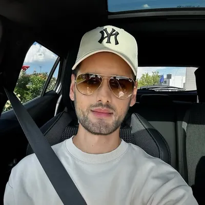 Alejandro Rosé profile