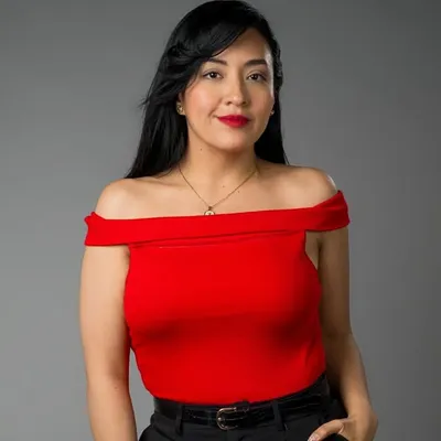 Yari San profile