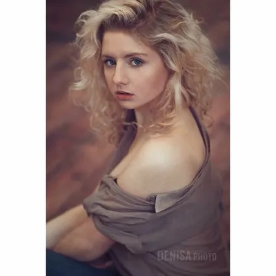 Chloe Loane profile