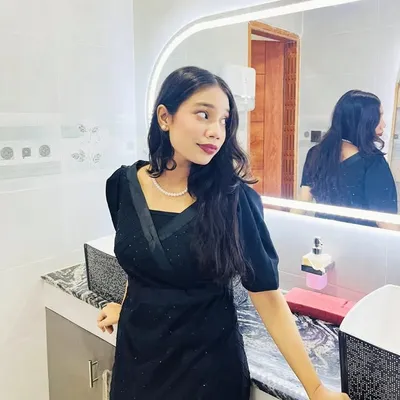Noushin Spriha profile