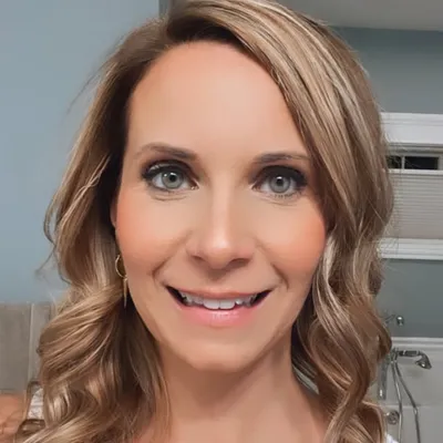 Stephanie | healthy balanced recipes | fun food profile