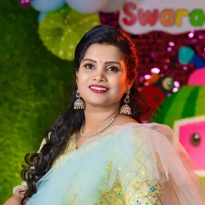 Sreenidhi Tirumala (Sreenidhi Venkatesh) profile
