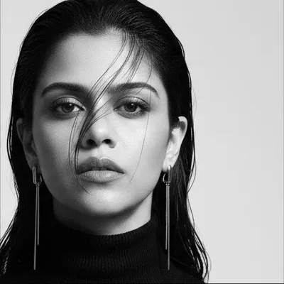 sreya simlai ♡ profile